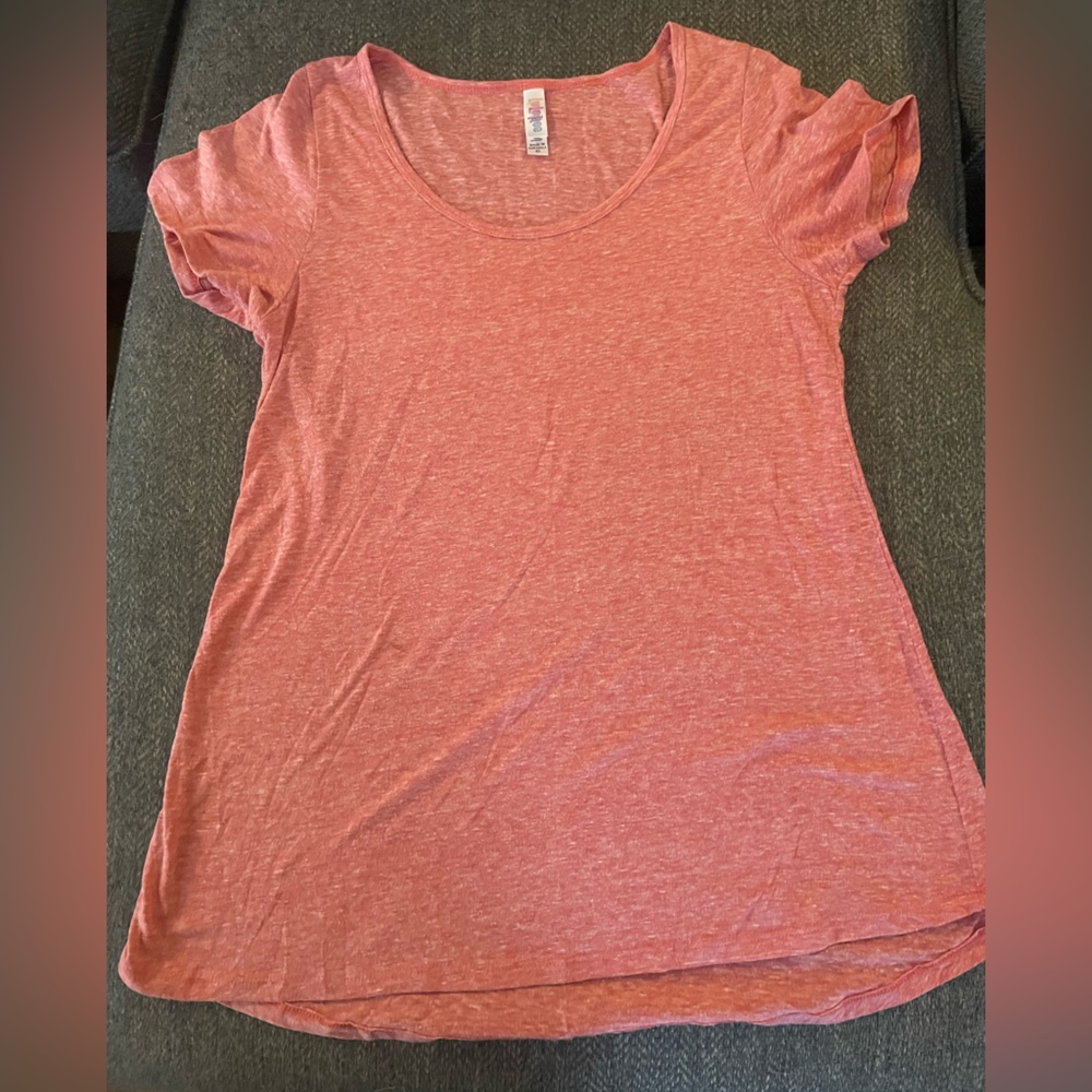 LuLaRoe Heathered Orange Classic Tee size xs